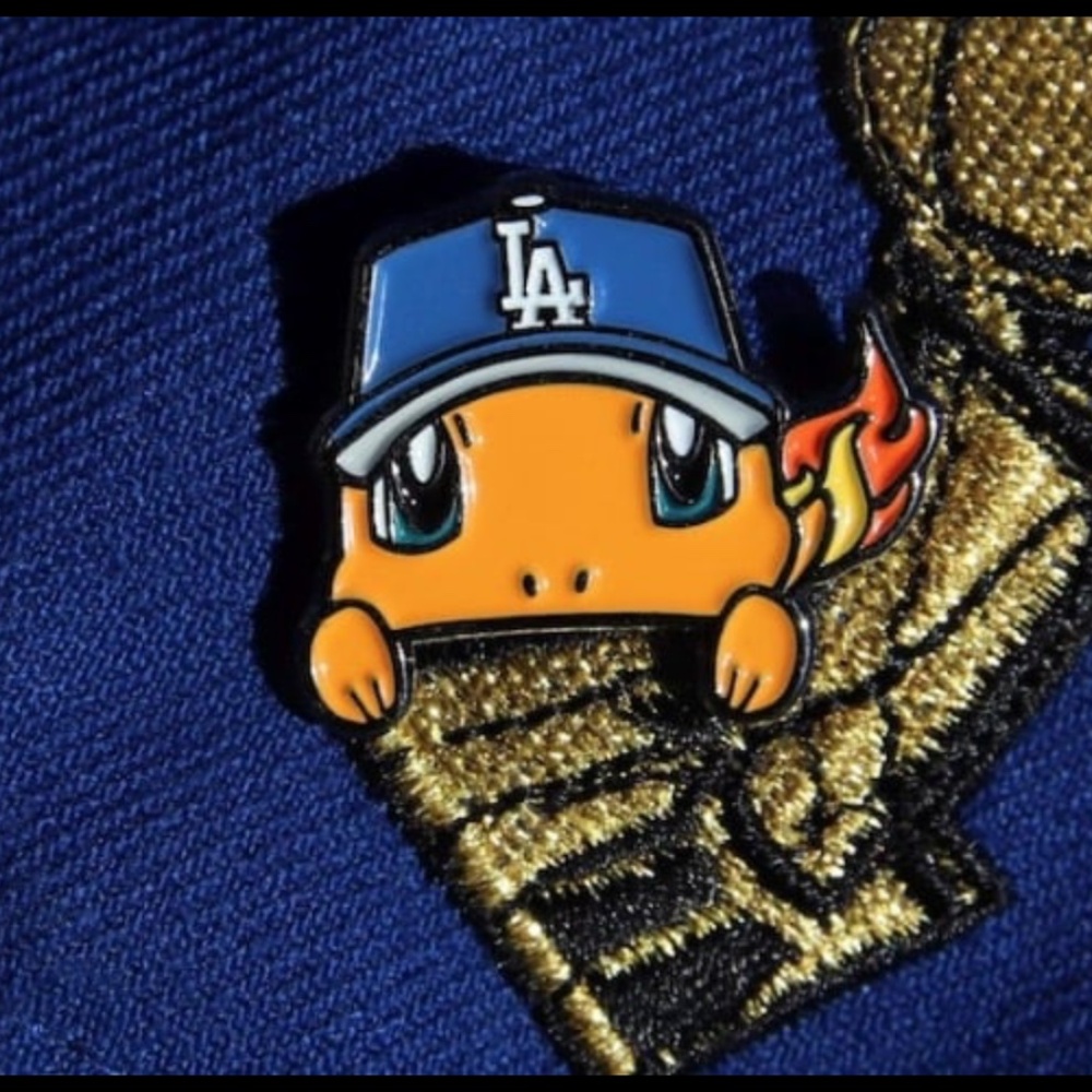 Charmander x LA Dodgers Enamel Pin Peeker Bayfitteds Pokémon Los Angeles